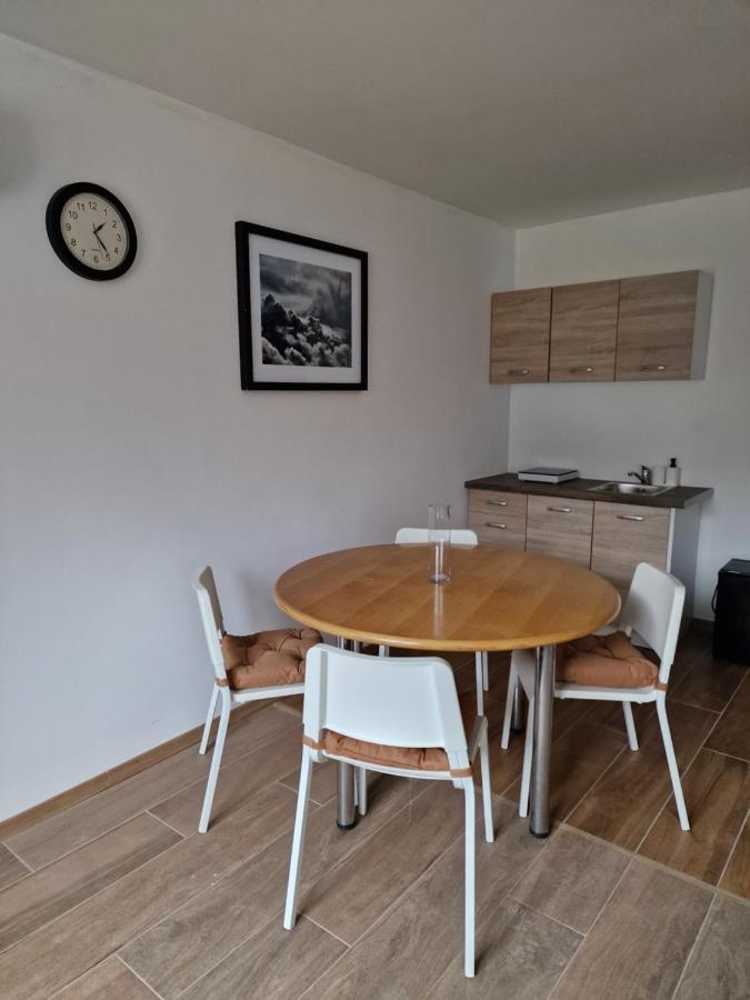 Origo Rooms And Apartments Stahovica Esterno foto